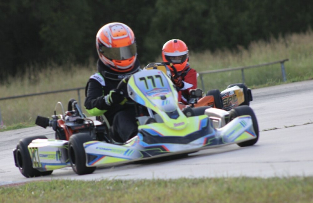 Ryan Kipke karting (No. 777) at Hill Country Kart Club, 2021
